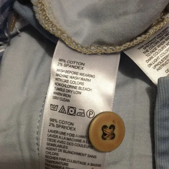 Tommy Bahama shorts - Picture 6 of 6